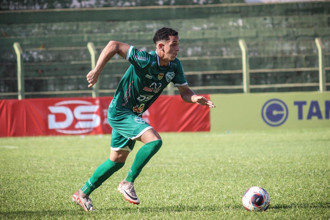 Centroavante do Tanabi destaque na Copinha assina com Atlético Goianiense