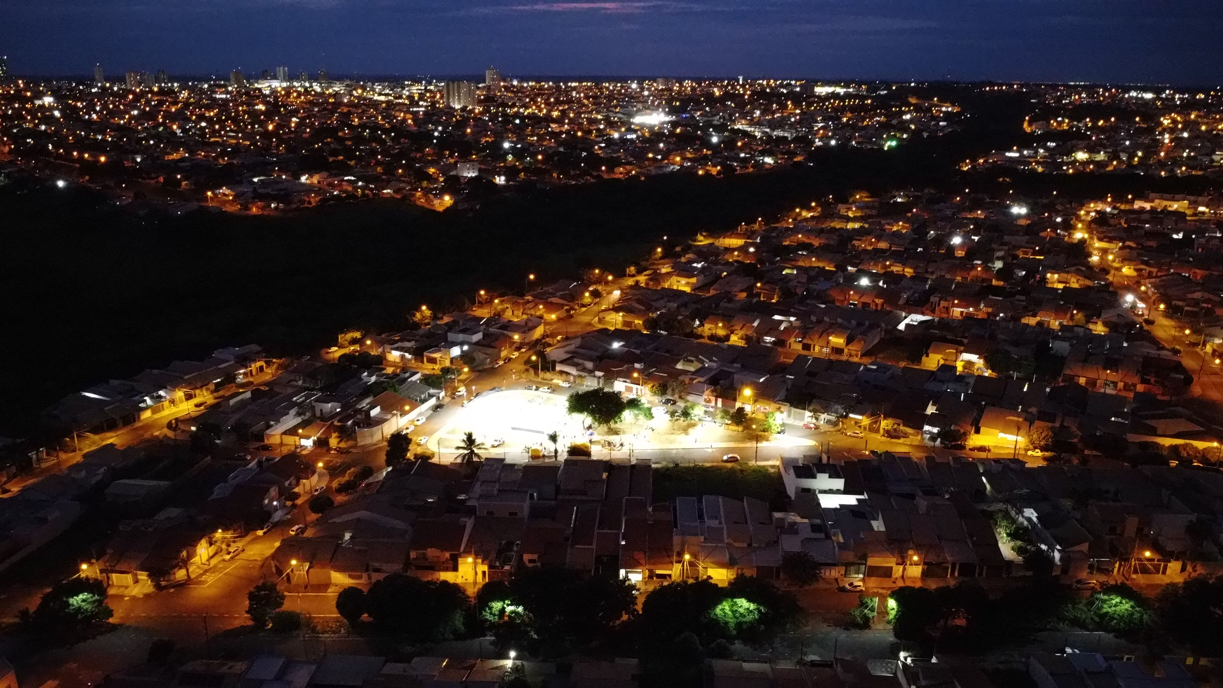 Prefeitura de Fernandópolis inaugura praça em homenagem a policial