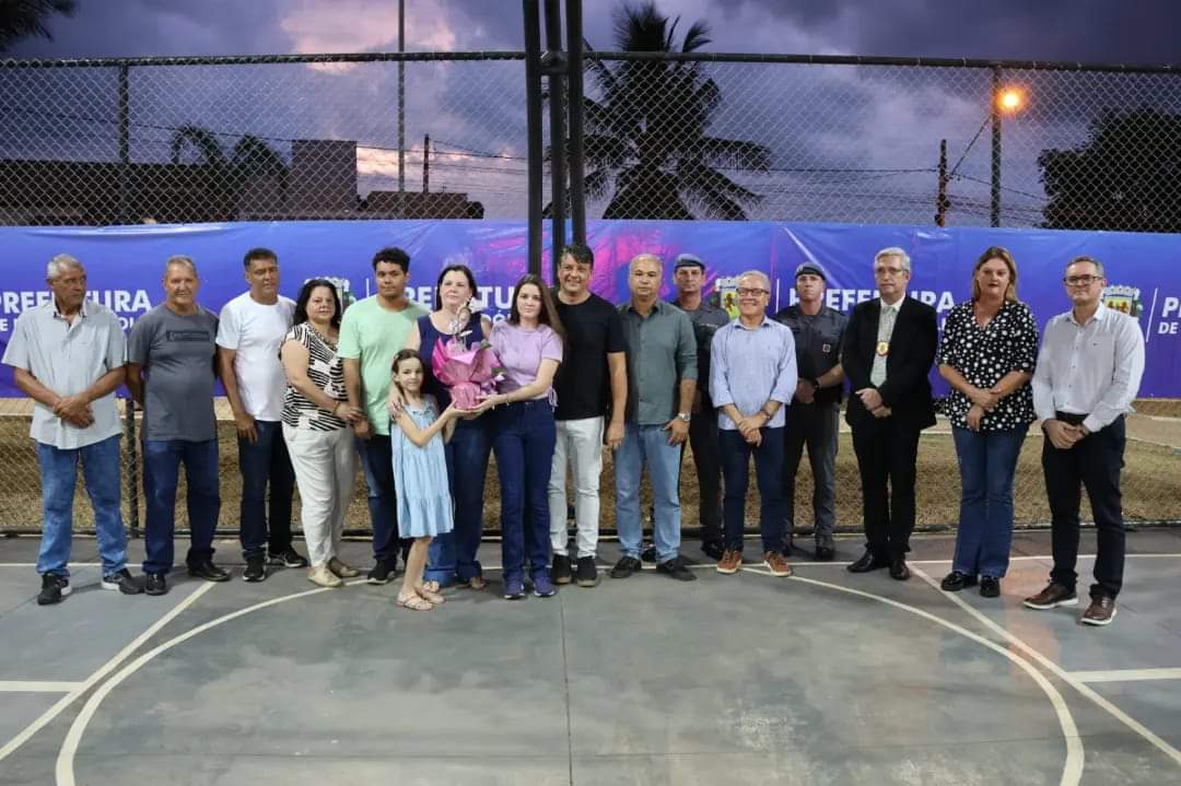 Praça do Jd. Universitário é inaugurada em Fernandópolis