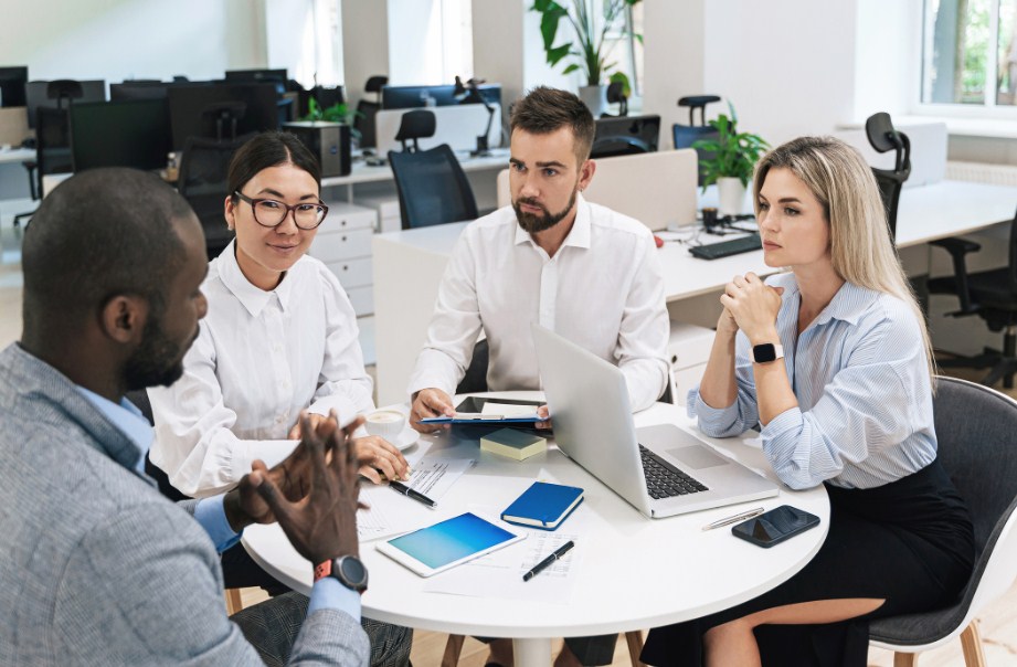 Um em cada quatro trabalhadores acha que suas habilidades estarão obsoletas até 2029