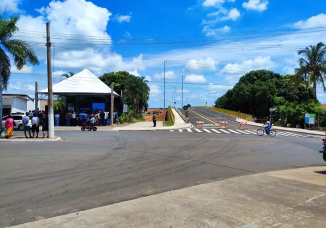 Jales ganha novo Pontilhão e homenageia jornalista Deonel Rosa Jr
