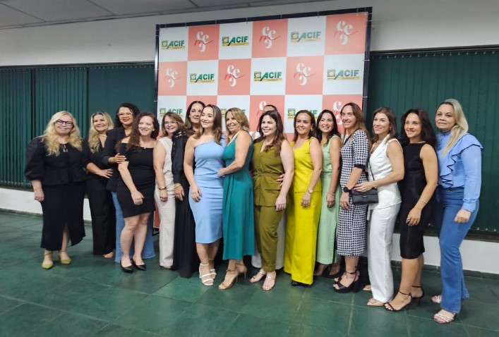 Secretárias Municipais participam de posse da nova diretoria do CMEE