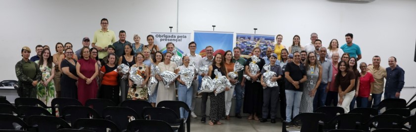 Reunião de alinhamento marca o início da Campanha do Agasalho 2025