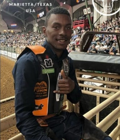 Fernandopolense é campeão em touros no Rodeo Oklahoma City nos EUA