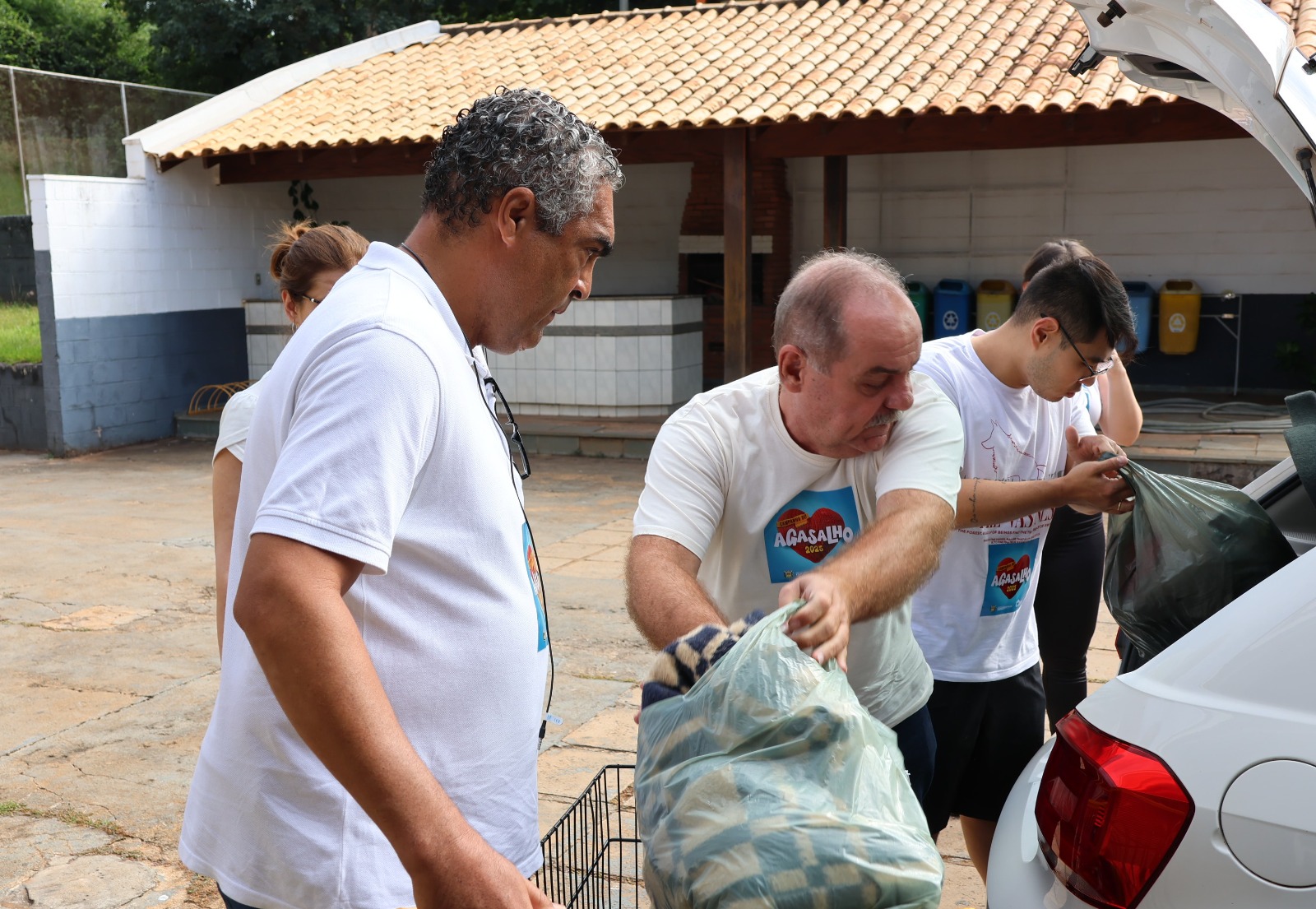 Ainda dá tempo de fazer a sua doação para a Campanha do Agasalho