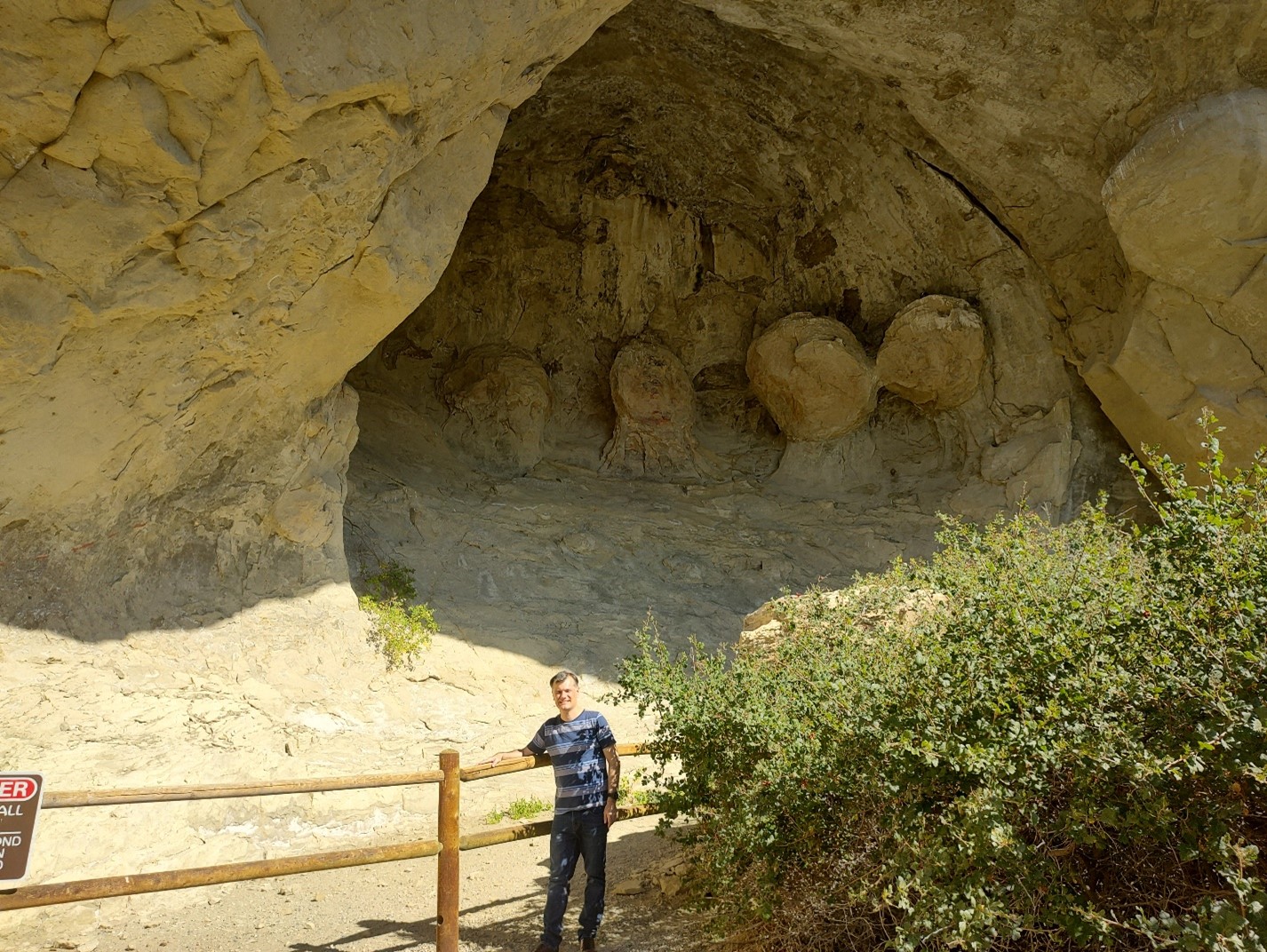 PELO OESTE DOS EUA – CAVE STATE PARK