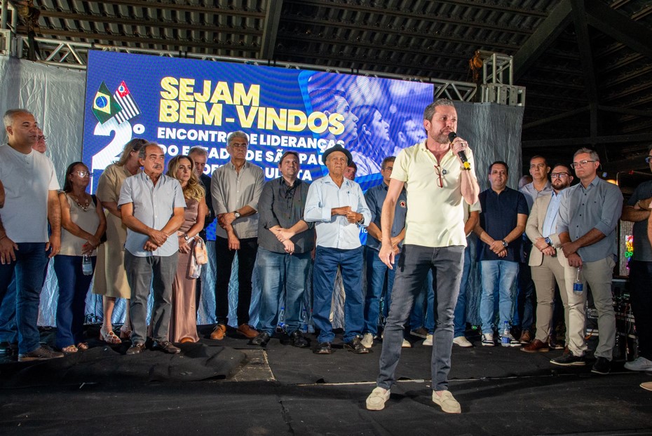 Encontro promovido por Fausto Pinato reúne centenas de Lideranças em Fernandópolis 