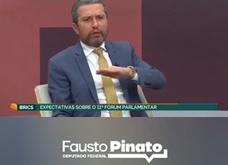 Fausto Pinato coordena o 11º Fórum Parlamentar do BRICS em Brasília
