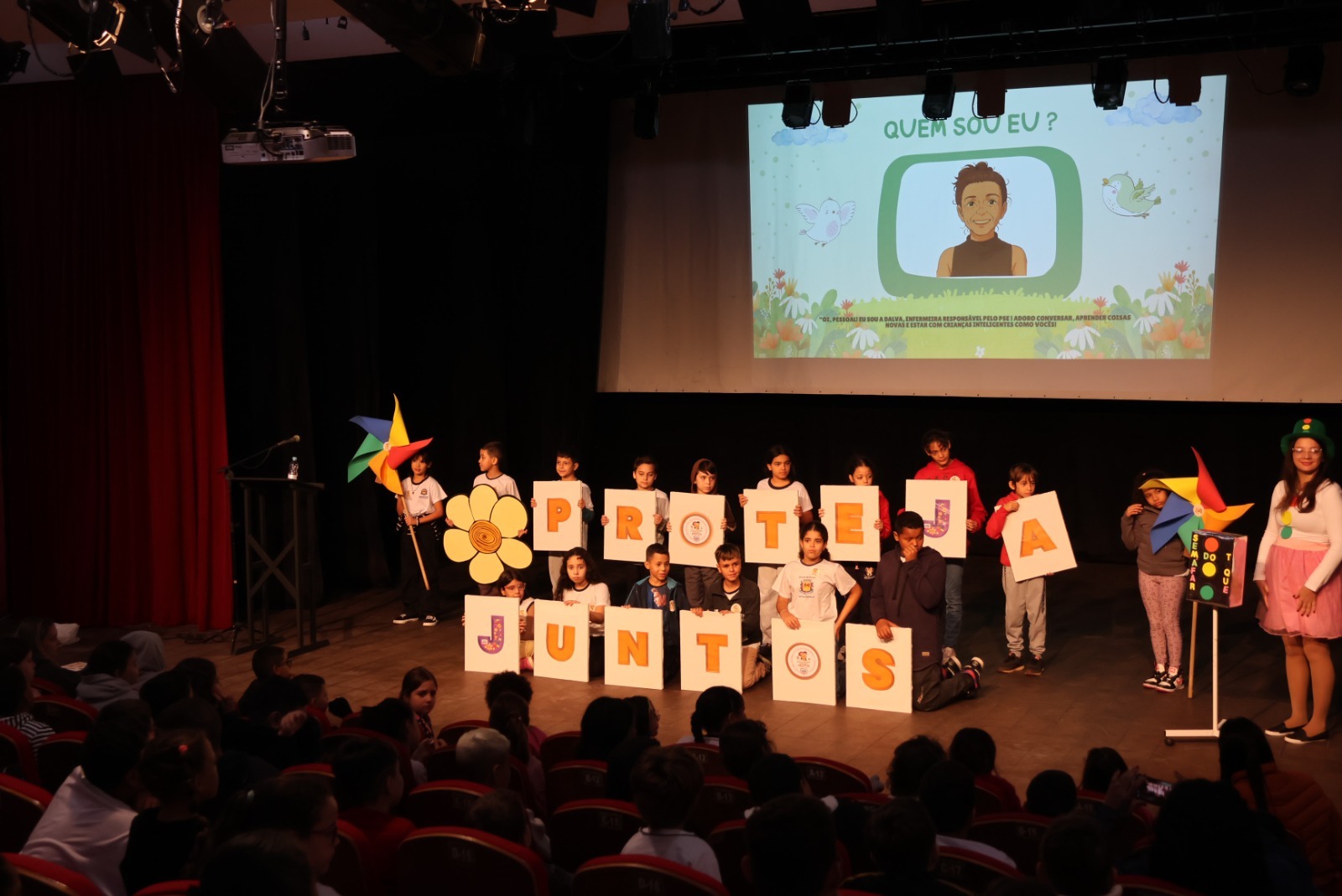 PSE realiza ação da campanha Proteja com alunos da rede municipal de ensino