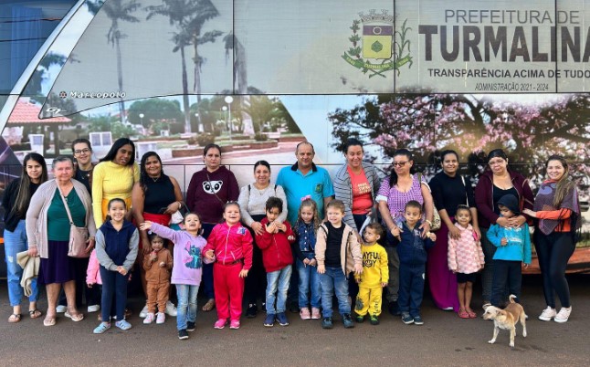  Serviço de Convivência e Fortalecimento de Vínculos de Turmalina VISITA AQUÁRIO MUNICIPAL DE SANTA FÉ DO SUL