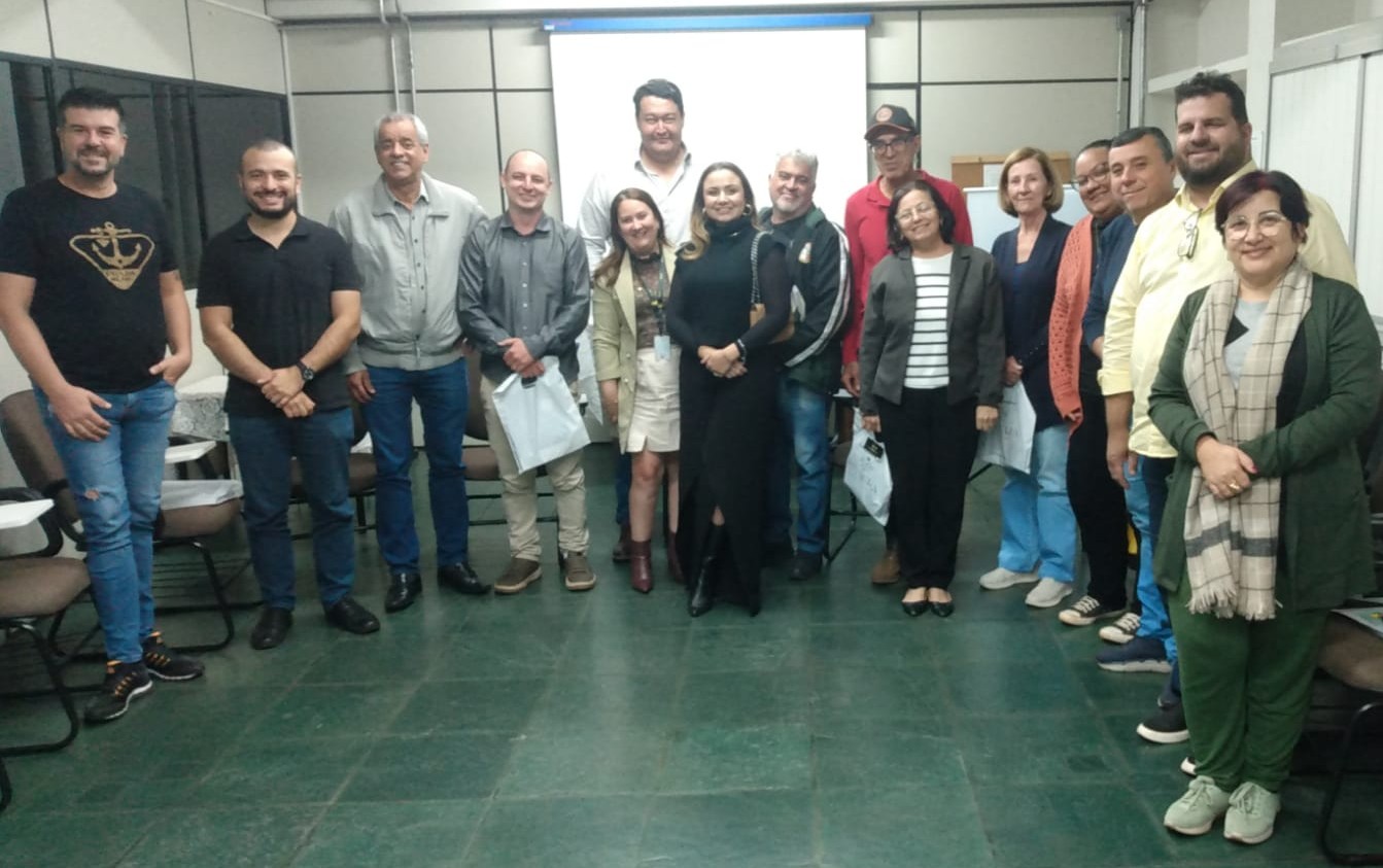 Conselho faz reunião na ACIF e recebe empresários de Votuporanga