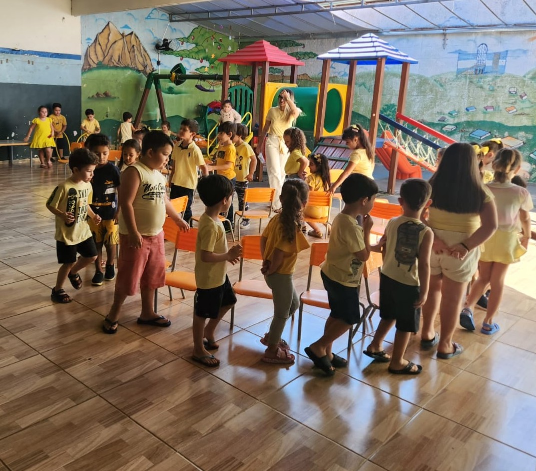Crianças do CEMEI “Maria Simão” participam do Setembro Amarelo