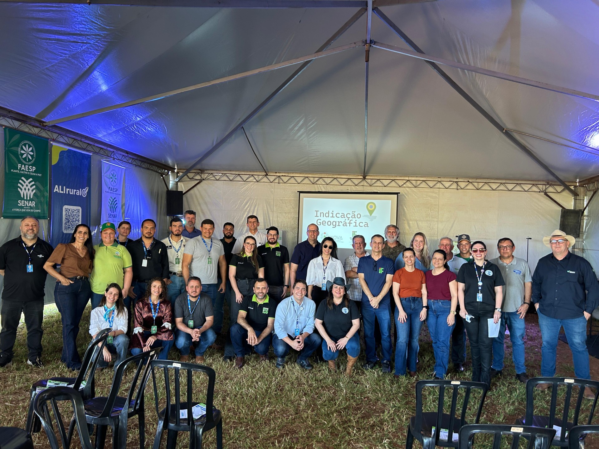 Sebrae-SP leva mais de 160 produtores para o 1º Dia de Campo de Palmeira d’Oeste