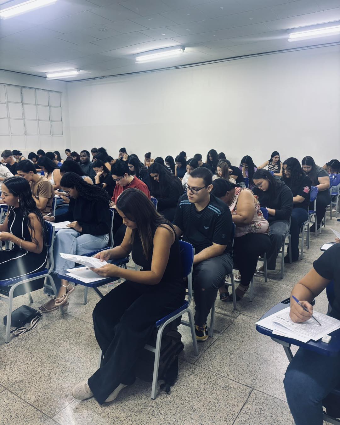 Mais de 800 candidatos participam do Vestibular Social da FEF em busca de bolsas integrais