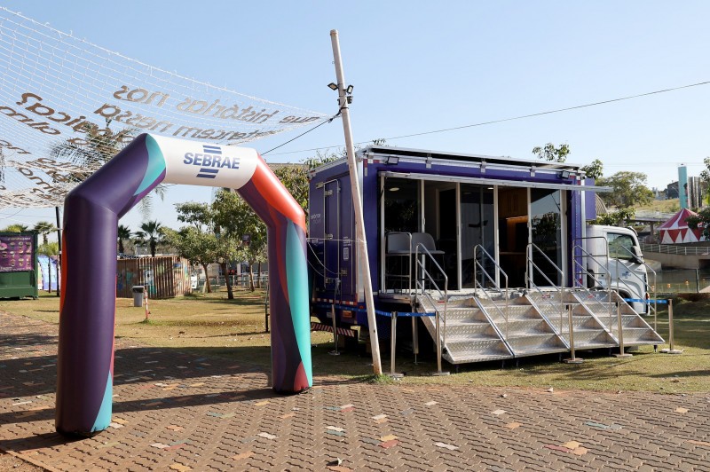 Sebrae Móvel realiza atendimentos gratuitos para empreendedores em Votuporanga