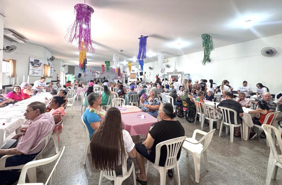 Dia Nacional do Idoso é celebrado com tarde de festa e atividades em Jales