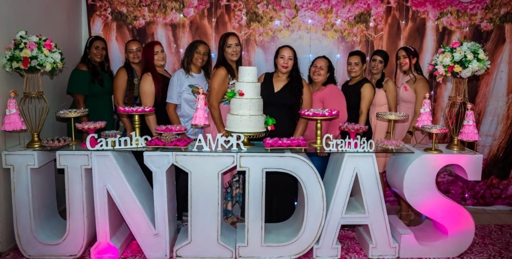 Outubro Rosa: Sobrevivi ao câncer e ajudo gratuitamente outros pacientes