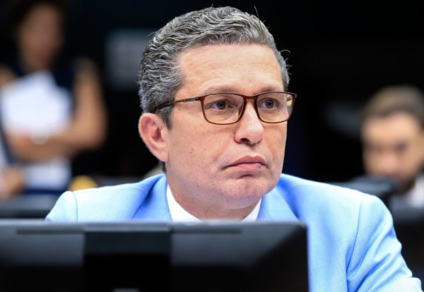 Pinato destina R$ 1,7 milhão para fortalecer a assistência social em Fernandópolis e outras cinco cidades