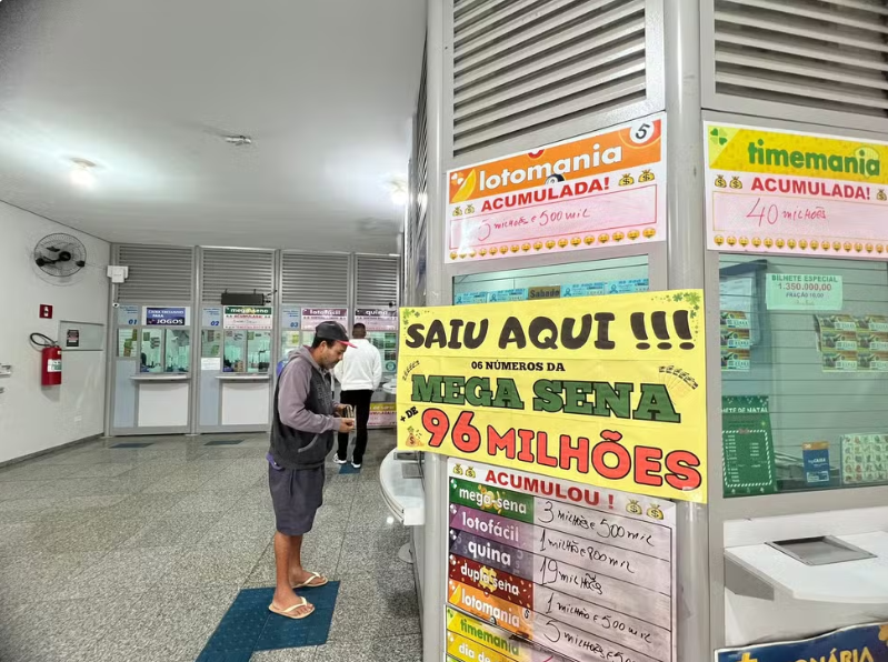 Aposta simples e feita em lotérica do interior de SP ganha R$ 96 milhões na Mega-Sena