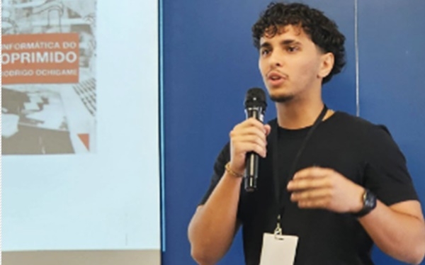 Estudante de Fernandópolis é pioneiro do IFSP em programa global de tecnologia