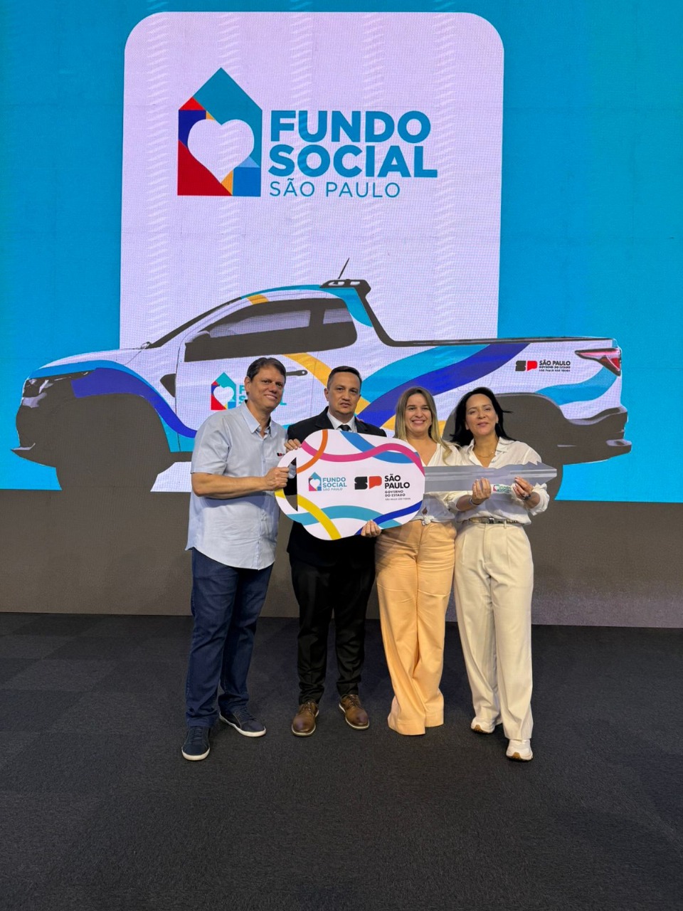 Guarani d’Oeste recebe primeiro veículo destinado ao Fundo Social de Solidariedade