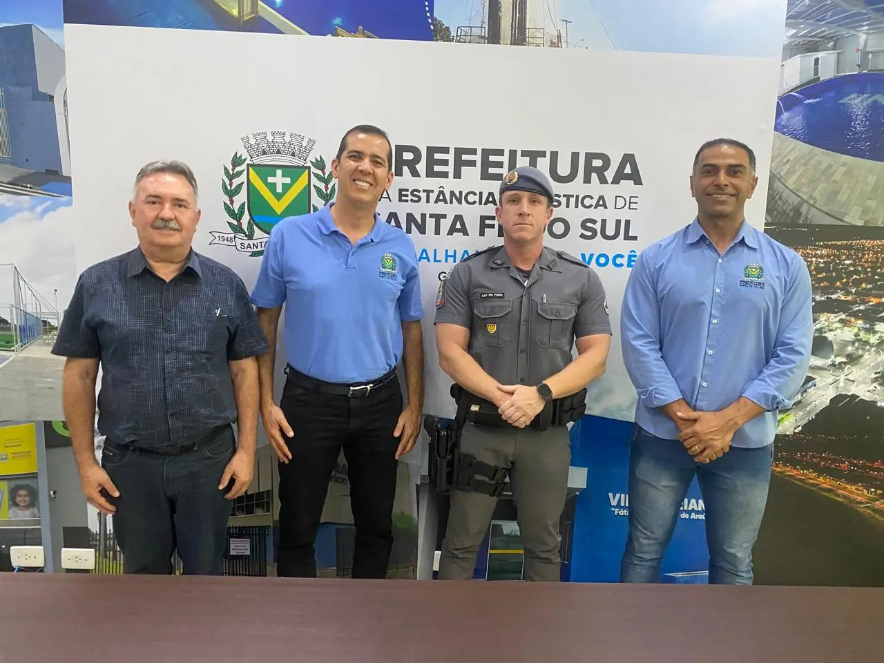 Governo Municipal recepciona o novo Comandante da 4ª Companhia da Polícia Militar de Santa Fé do Sul, Capitão Alexandre Garcia Pires