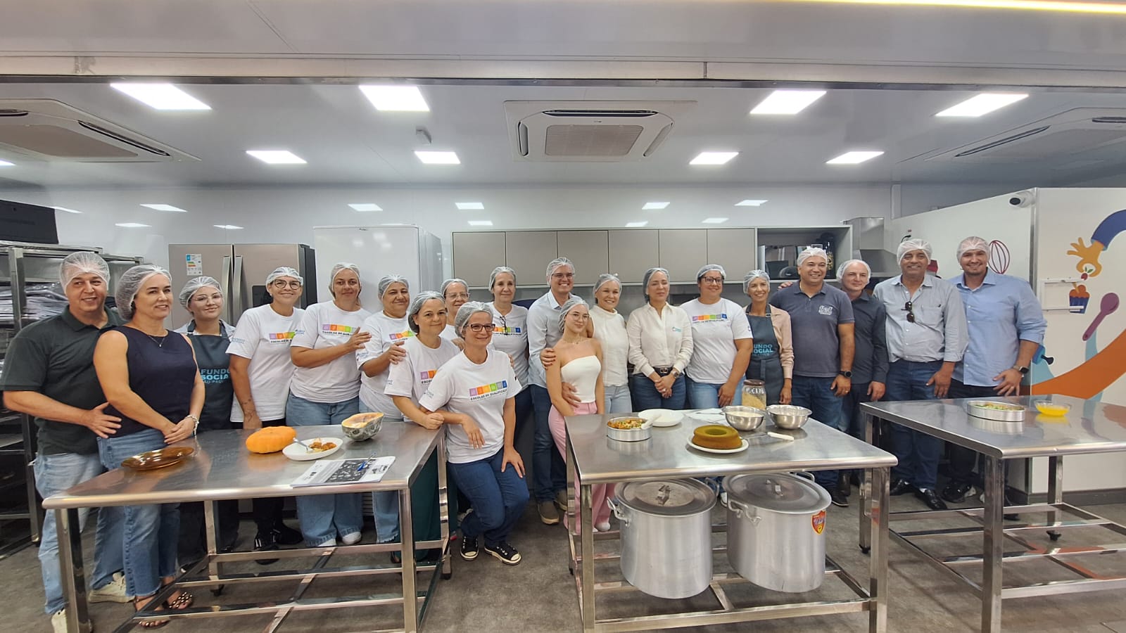 Primeira-dama do Estado visita Fernandópolis e acompanha atividades das carretas do programa Caminho da Capacitação