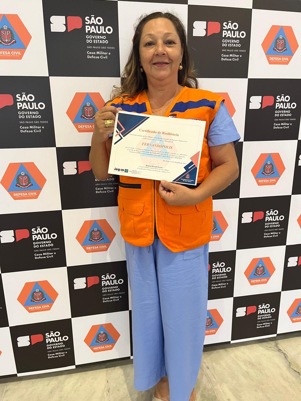 Defesa Civil de Fernandópolis é premiada em evento com o governador Tarcísio de Freitas