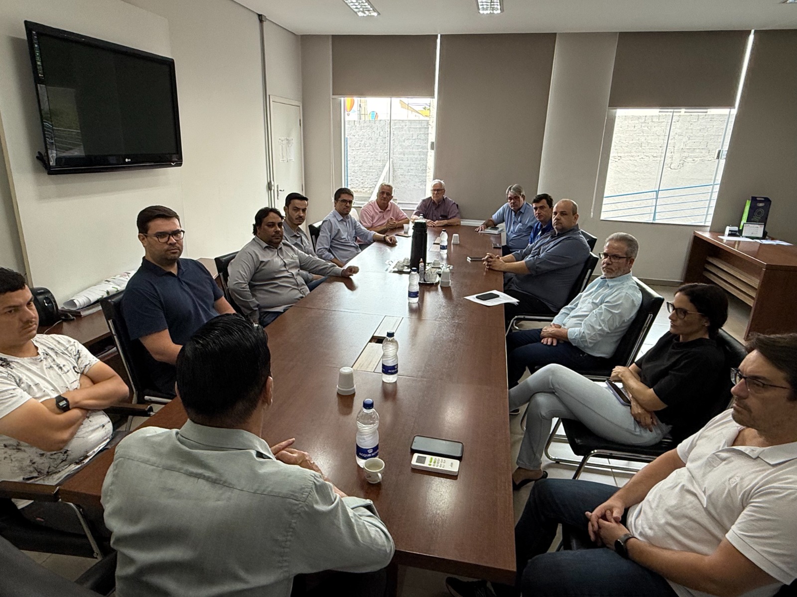 Secretário e contadores debatem nota fiscal nacional