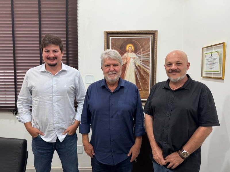 Prefeito Jorge Seba anuncia Osmair Rossini de Caires como superintendente adjunto da Saev Ambiental