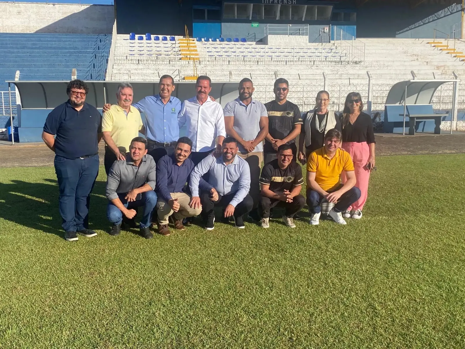 Incentivo ao Esporte: concluída a instalação da nova iluminação do Estádio Municipal Evandro de Paula