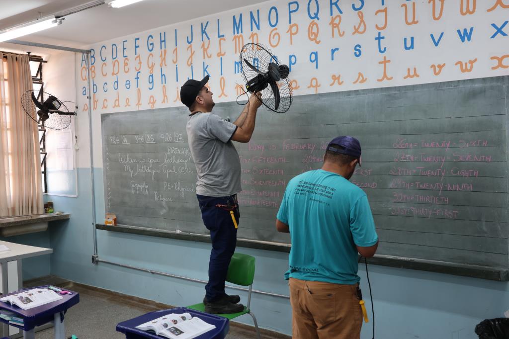 Educação de Fernandópolis projeta atendimento a mais de 6 mil alunos em 2026