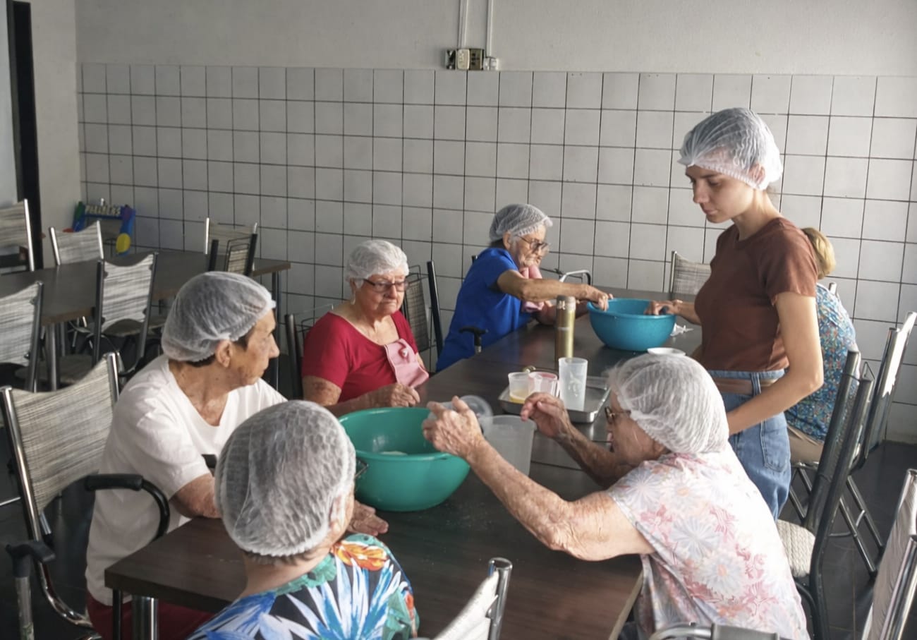 Centro Dia do Idoso promove oficina de educação nutricional