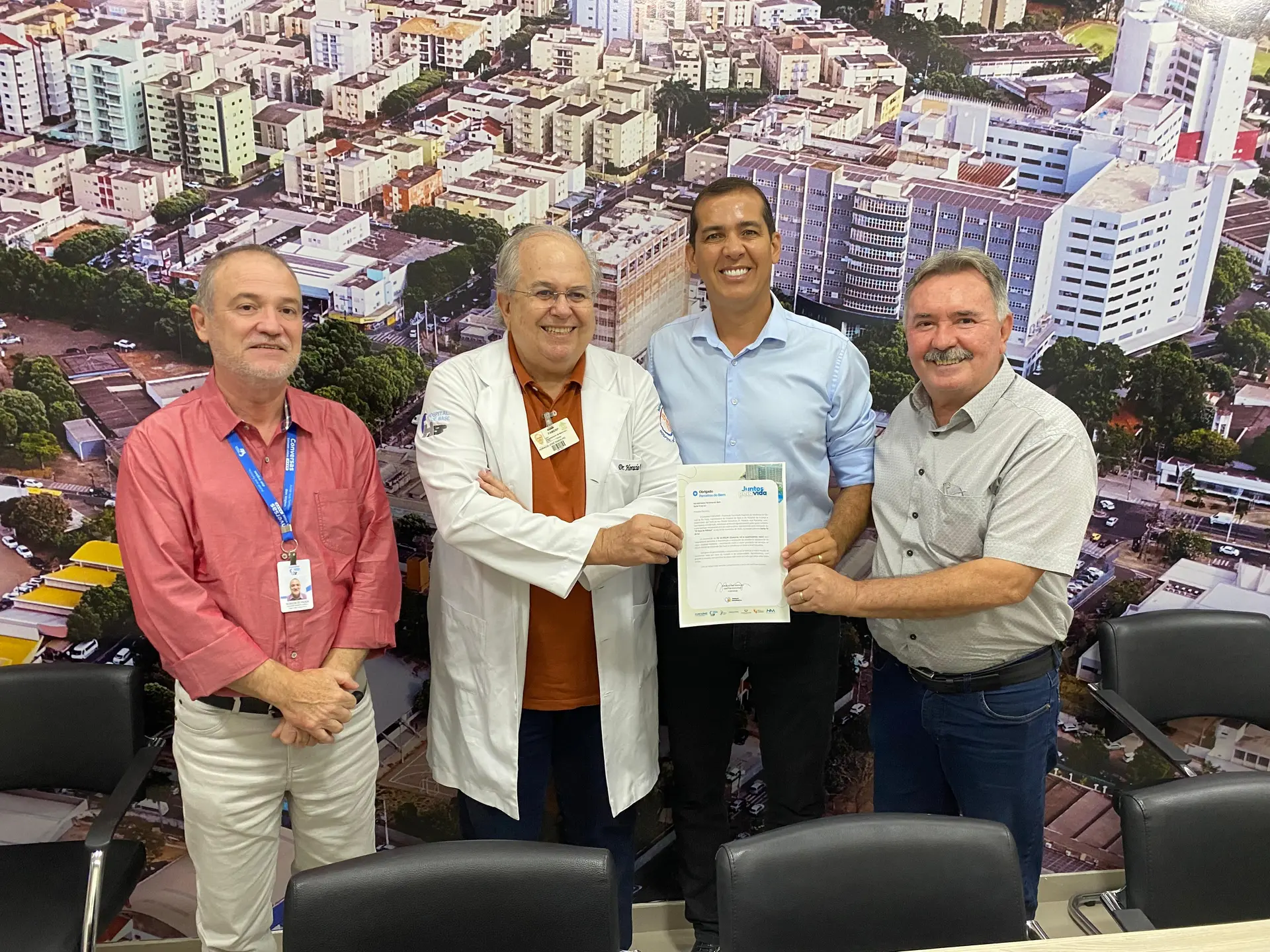 Prefeitura de Santa Fé do Sul participa de reunião de Prestação de Contas no Hospital de Base de Rio Preto – Parceria renovada