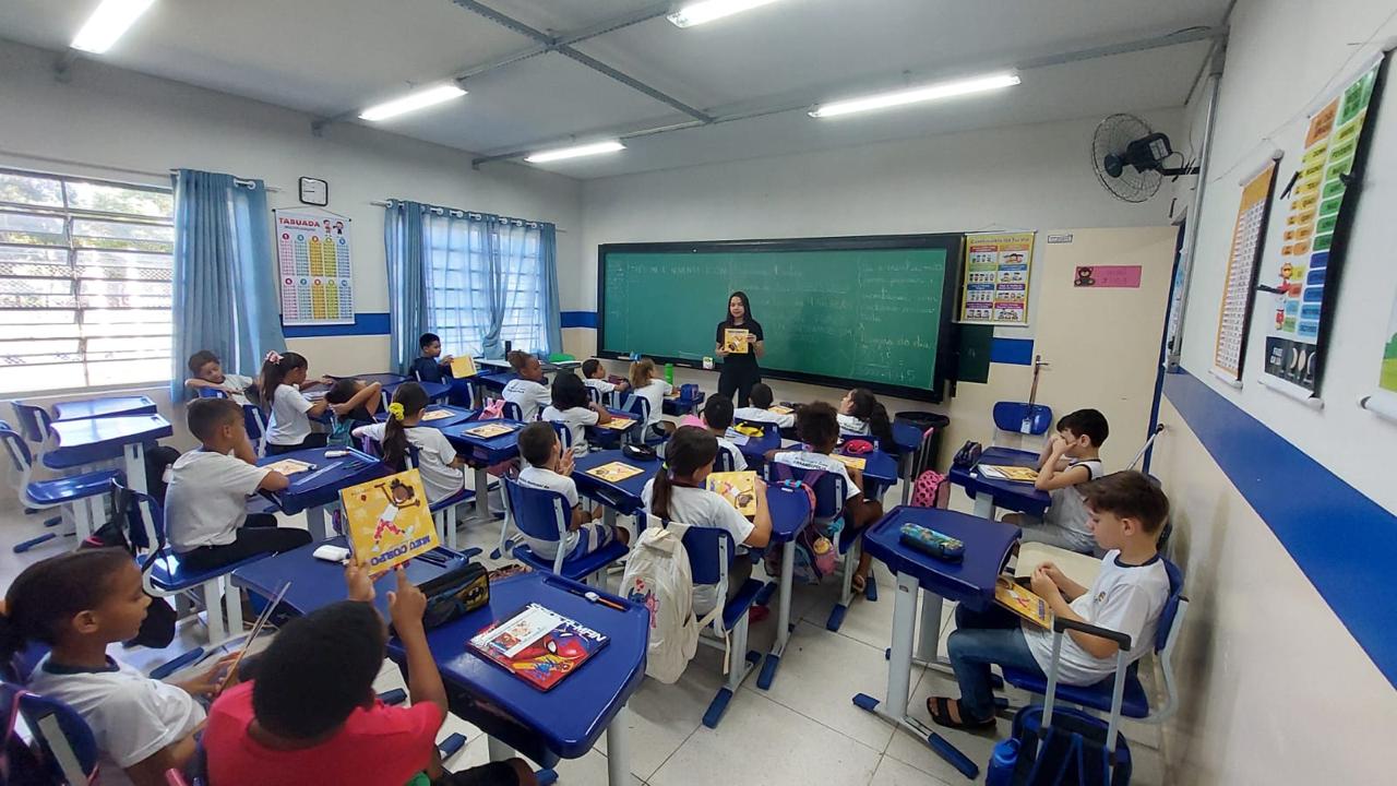 Prefeitura convoca 110 professores aprovados na Prova Nacional Docente