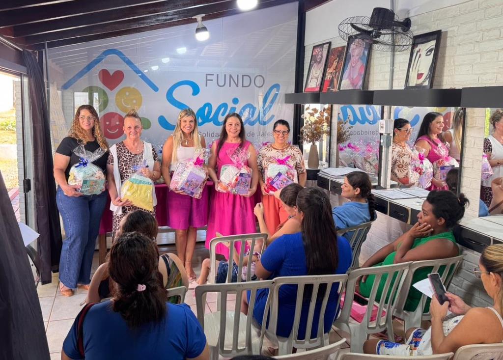 Fundo Social de Solidariedade e Secretaria de Cidadania e Inclusão Social entregam Kits Maternidade às gestantes do município