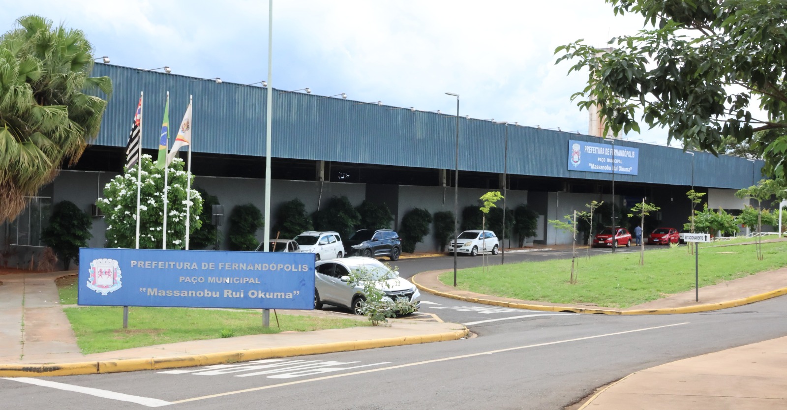 Prefeito sanciona “Lei Manuela”, que previne acidentes em piscinas e similares