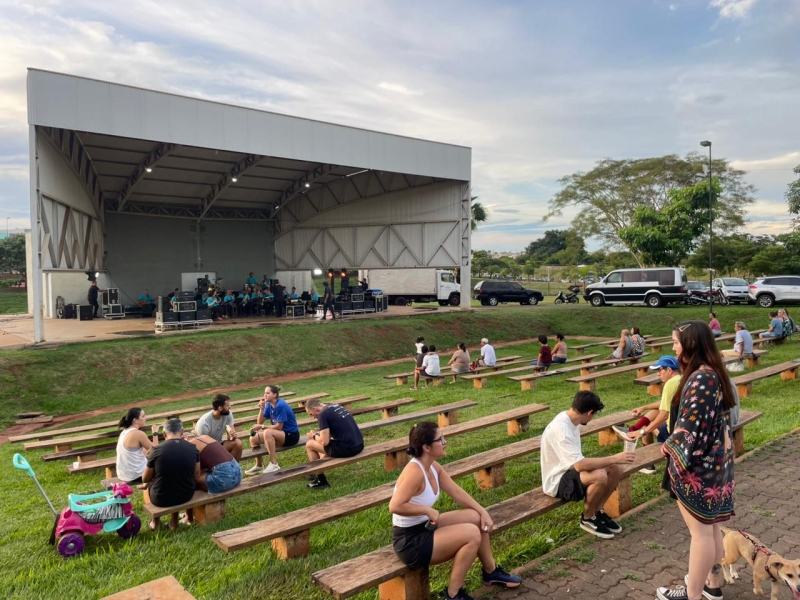 Feira de Artesanato e Parque das Artes movimentam o final de semana