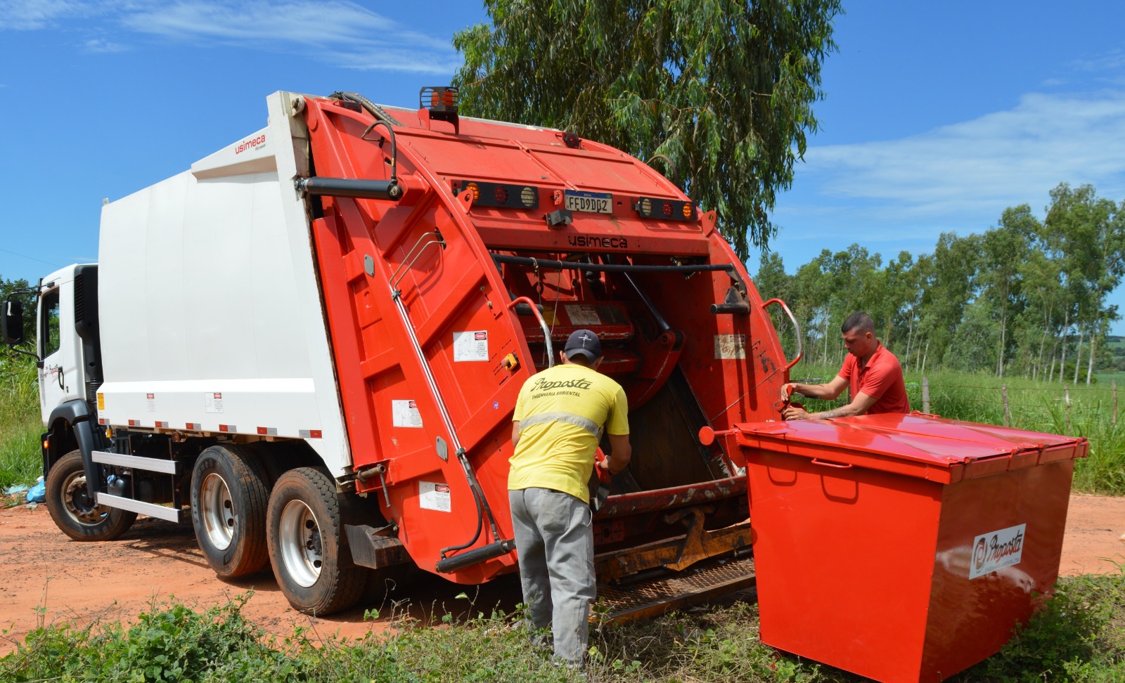 Prefeitura de Fernandópolis inaugura coleta de lixo na zona rural