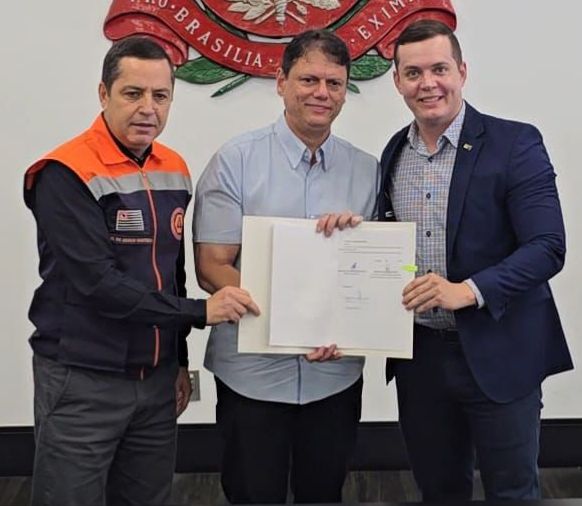 Macedônia firma convênio com a Defesa Civil do Estado e garante nova obra de infraestrutura