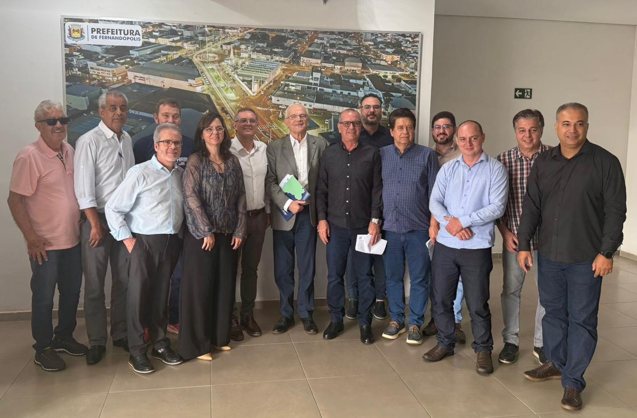 Membros do CORECON-SP são recebidos no gabinete do prefeito de Fernandópolis