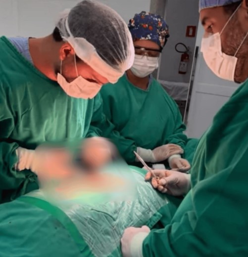 Santa Casa de Fernandópolis realiza pela primeira vez cirurgia de coluna toracolombar