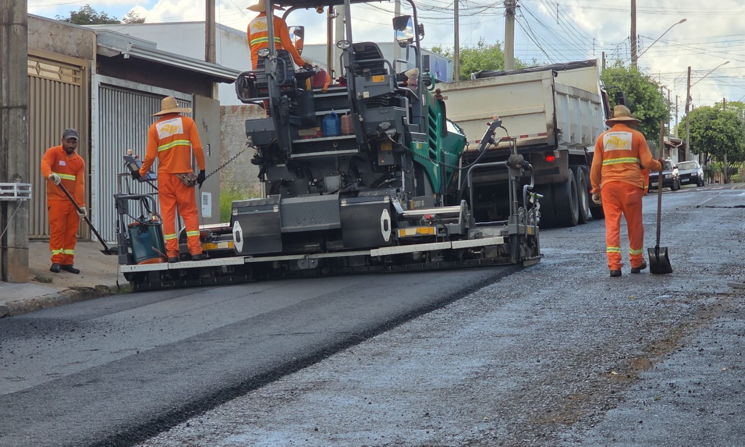 Recapeamento chega ao Residencial Alto das Paineiras