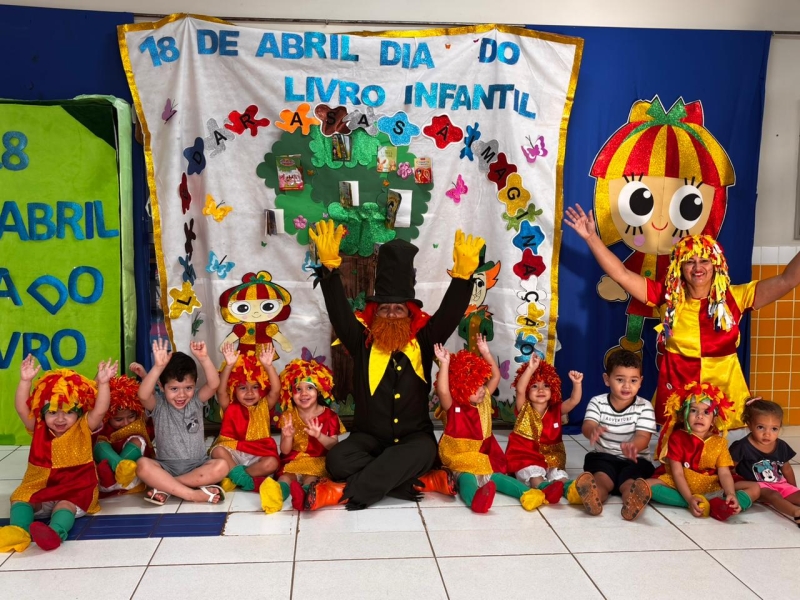 Onde as histórias ganham vida: escolas municipais celebram o Dia do Livro com criatividade e encantamento