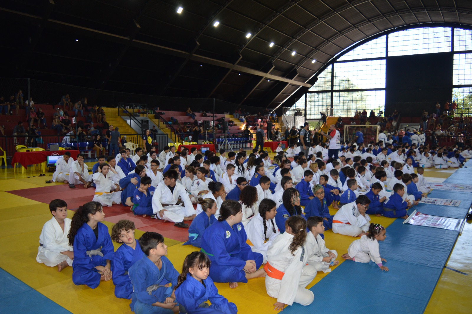 Campeonato de Judô reuniu centenas de pessoas no Beira Rio