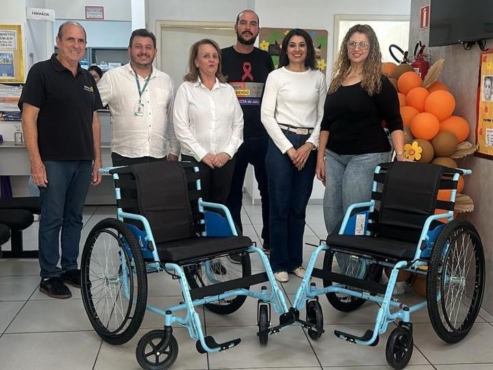Rotary Clube de Jales realiza doação de cadeiras de rodas para o Núcleo Central de Saúde