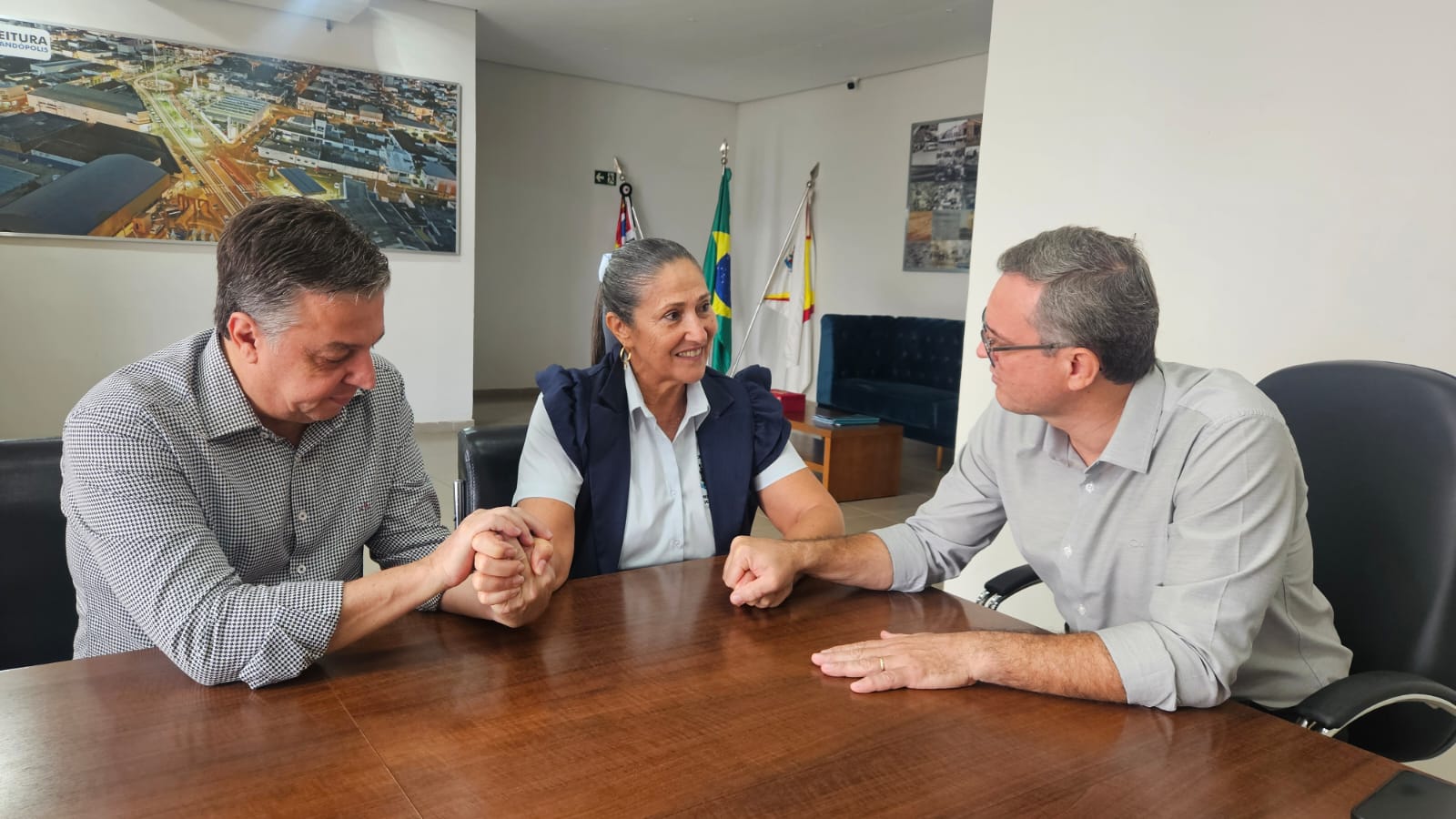 Secretaria de Educação Valdete Magalhães pede exoneração do cargo em Fernandópolis