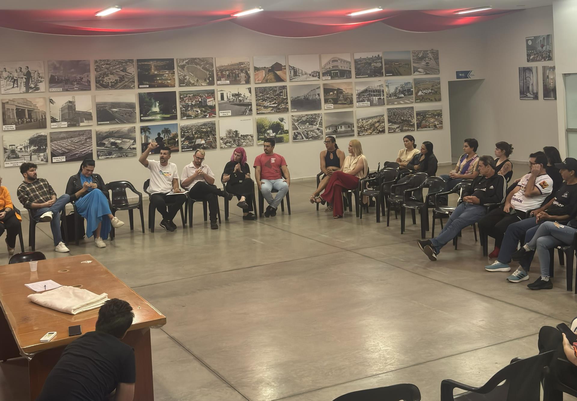 Conselho Municipal de Cultura debate realidade da população LGBTQIAPN+ e destaca importância da Parada da Diversidade para inclusão social e desenvolvimento de Fernandópolis