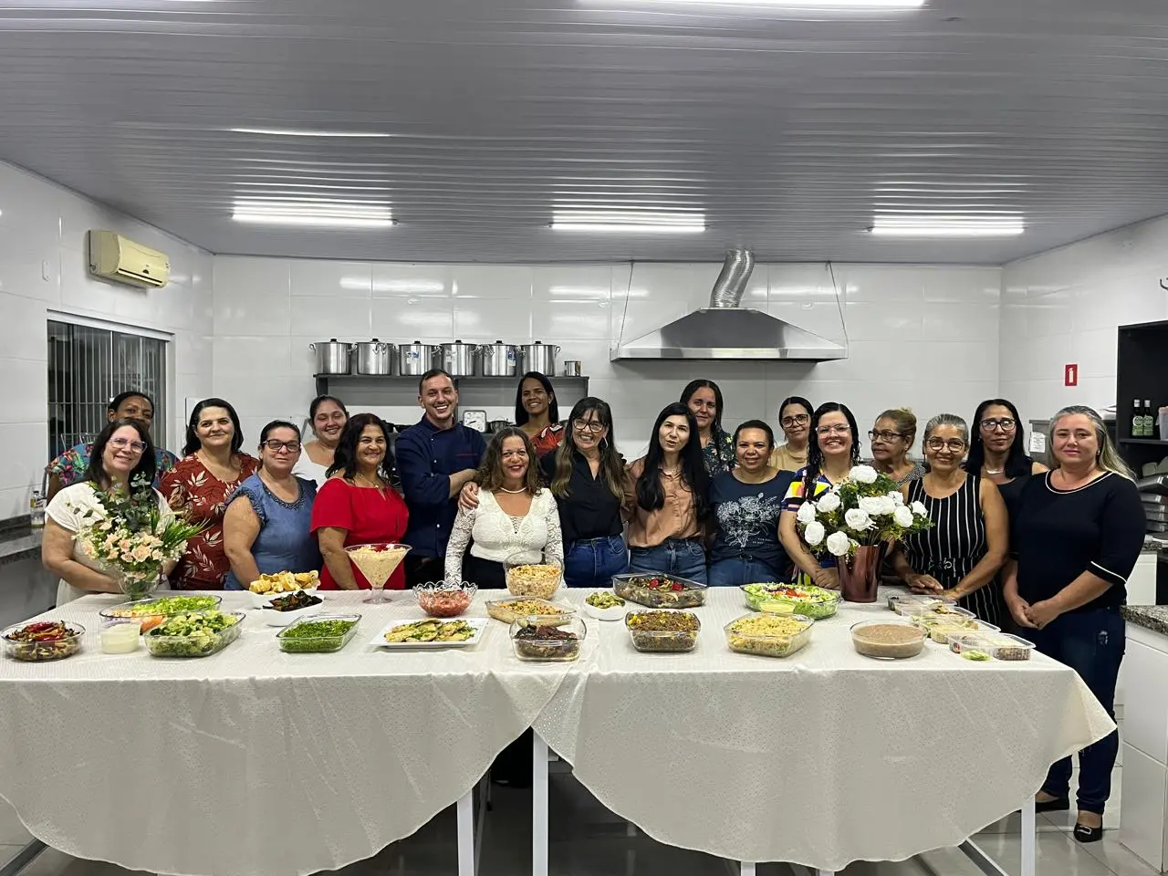 Curso de Marmitas Fitness é encerrado com degustação dos pratos preparados pelas alunas