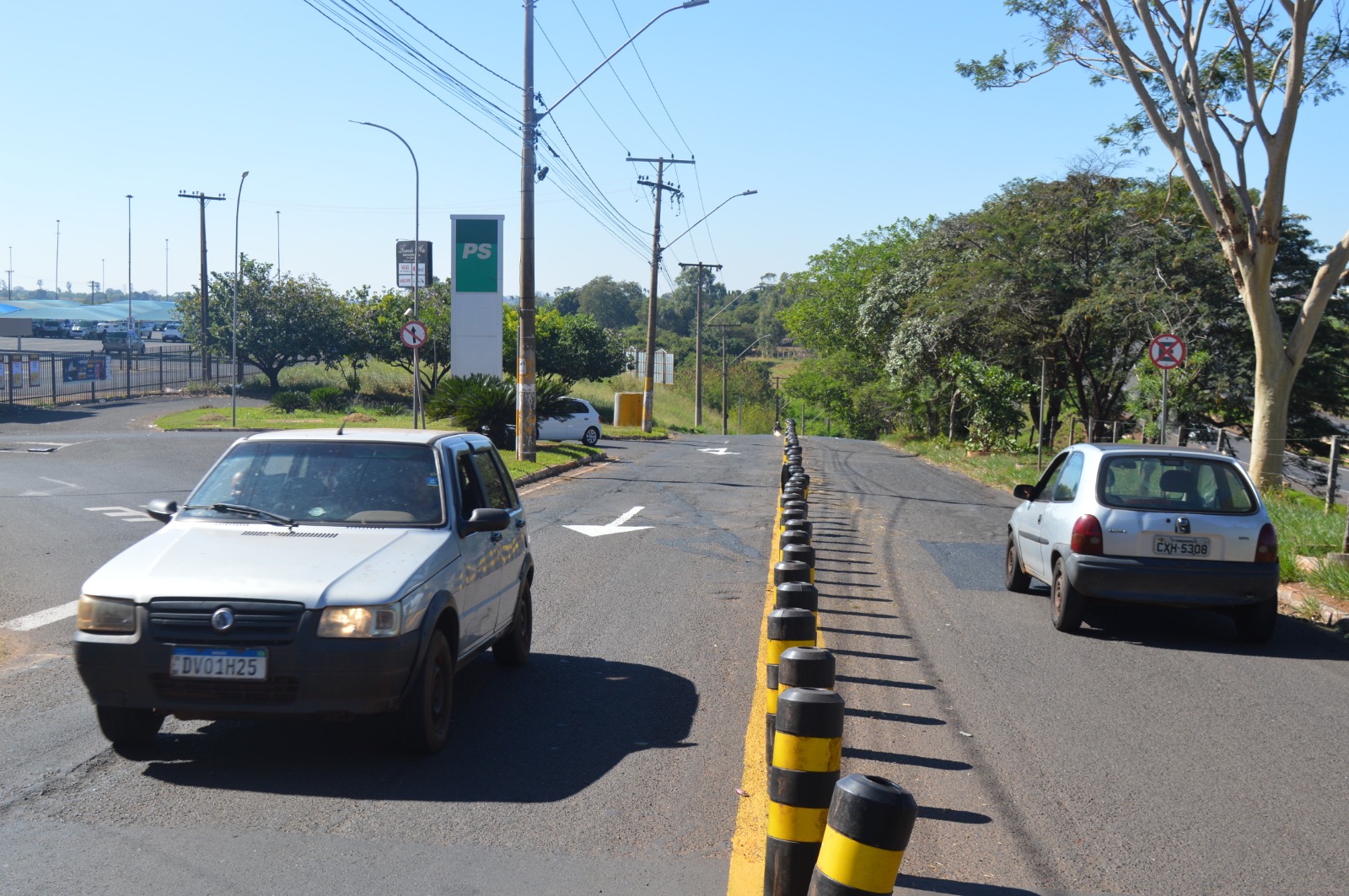 Prefeitura implanta mão dupla em trecho da Avenida Litério Greco